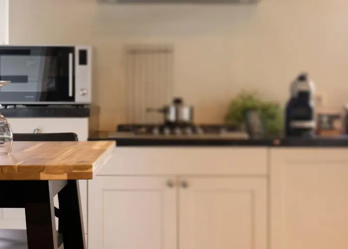 Buitenverblijf Het Grootenhuis Daire *